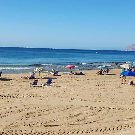 Apartamento ático Con Encanto, 50m De La Playa, Vista Al Mar, Wifi Fibra, Gran Terraza *