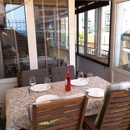 Atico Centrico, 50m De La Playa, Vista Al Mar Y Al Penon, Gran Terraza, Parking, Wifi Fibra Apartment *