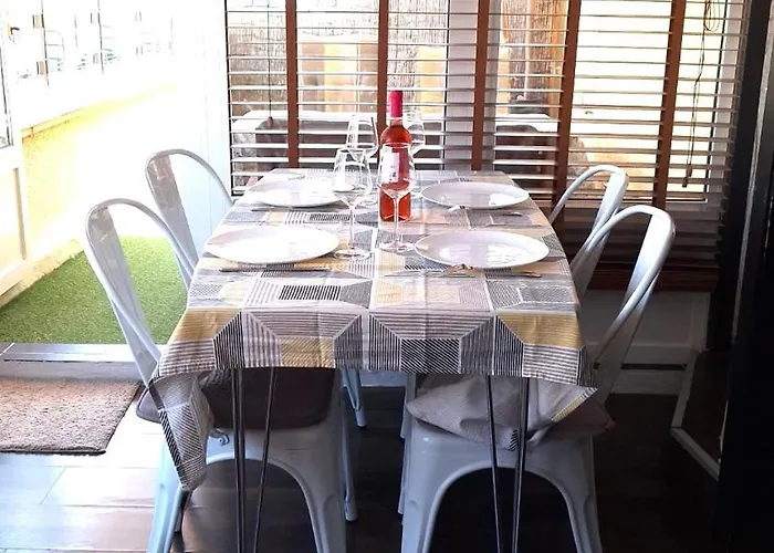 Daire Atico Centrico, 50m De La Playa, Vista Al Mar Y Al Penon, Gran Terraza, Parking, Wifi Fibra *