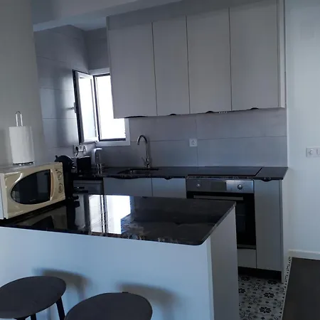 Atico Centrico, 50m De La Playa, Vista Al Mar, Wifi Fibra, Gran Terraza *