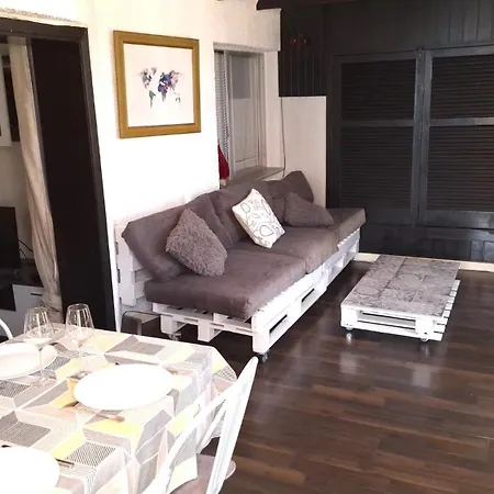 Atico Centrico, 50m De La Playa, Vista Al Mar, Wifi Fibra, Gran Terraza